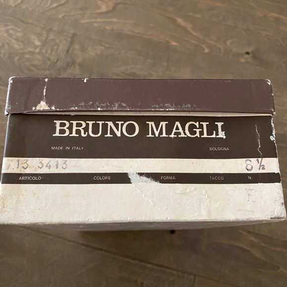 Bruno Magli Vintage Black and White Slingback Heels Size 8.5 - Picture 2 of 7